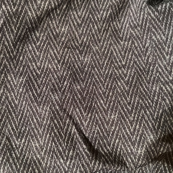 Lulu lemon mens joggers size L - Picture 3 of 3